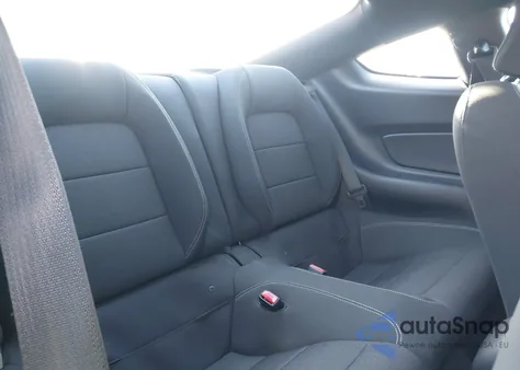 2016 Ford Mustang V6 из США, поврежденный, VIN 1FA6P8AM3G5284152